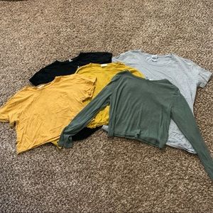 T Shirt Bundle. Size XS to Small